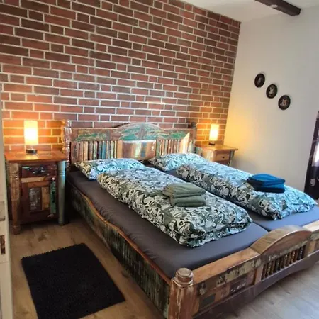 House Woffelsbach 아파트 *
